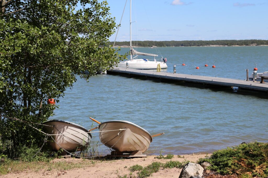 Explore the island waters by rowboat